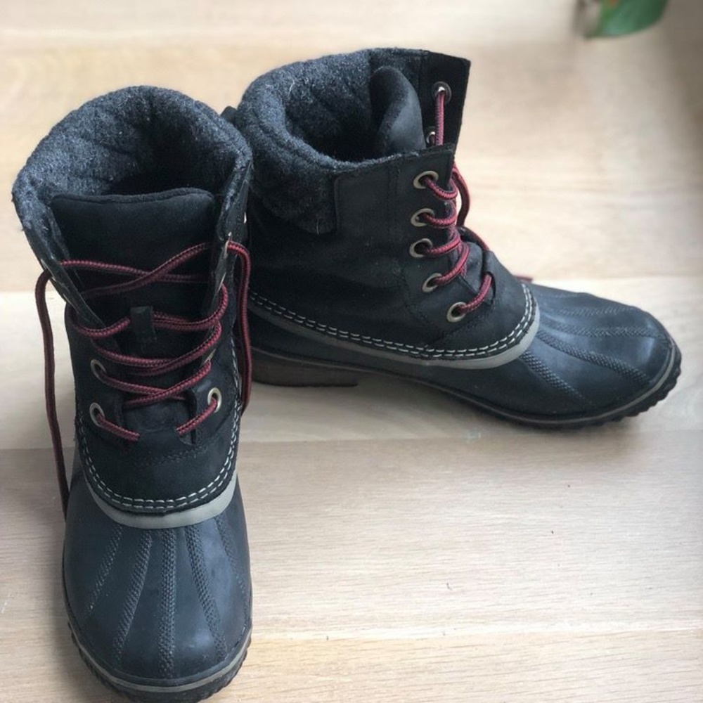 SOREL Slimpack II Lace